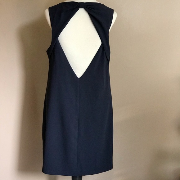 Black Dress - Picture 2 of 3